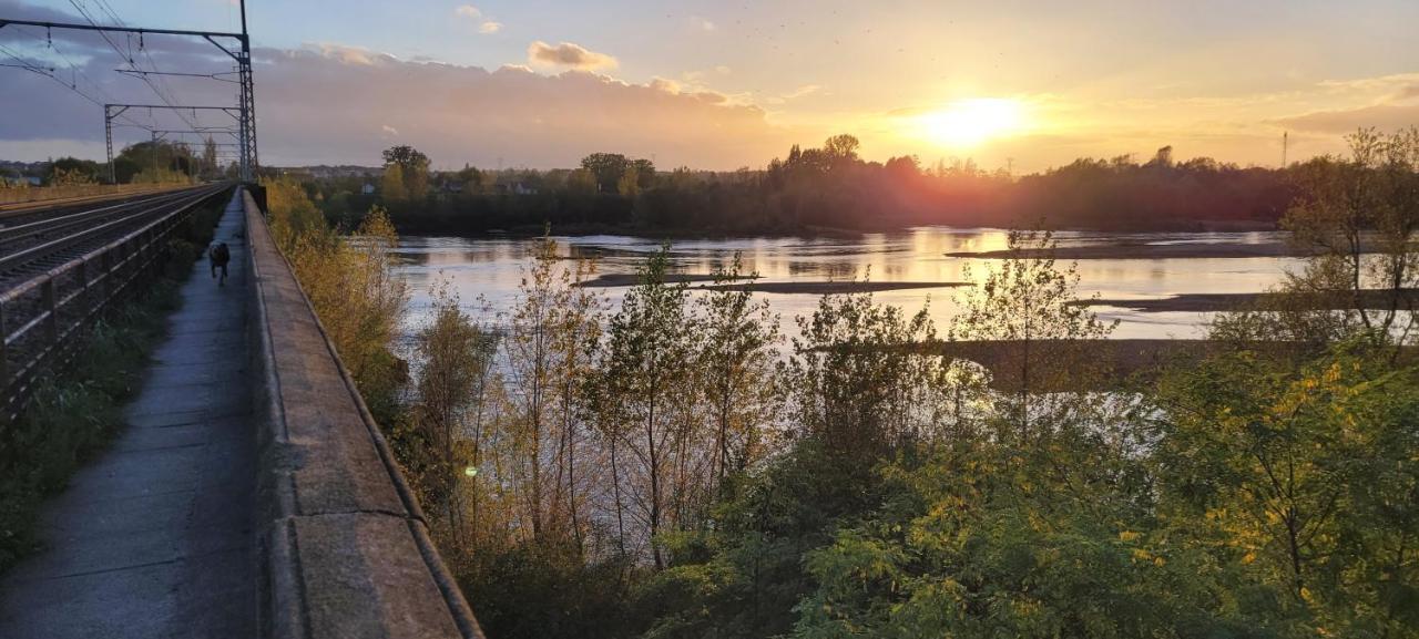 Sur Les Bords De Loire Montlouis-sur-Loire Exterior foto